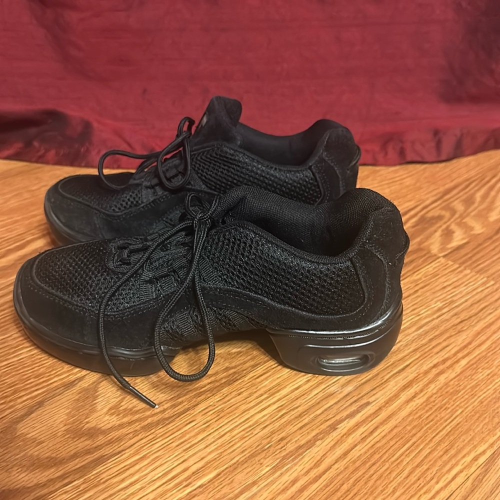Revolution Dancewear black hip hop shoes size 6.5